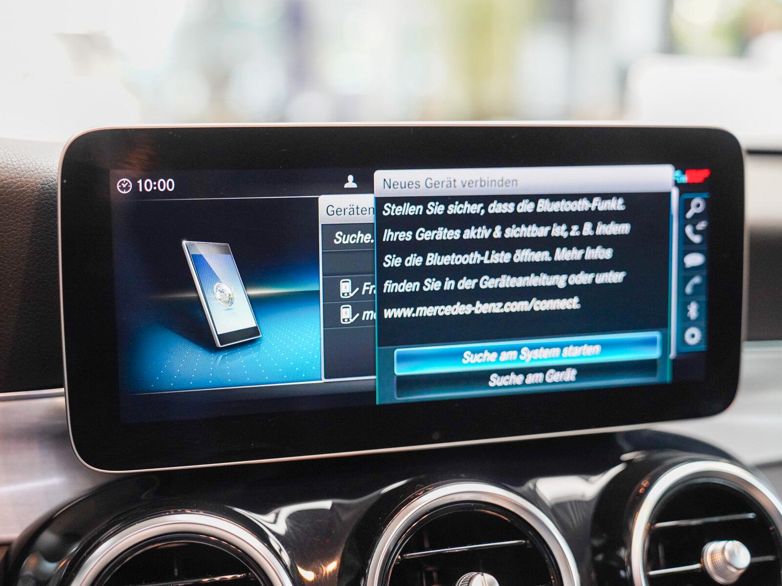 Mercedes-Benz C 180 T AVANTGARDE Panorama Multibeam AHK Totwin