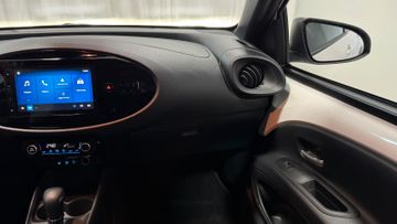 Fahrzeugverkauf 22 Toyota Aygo X Automatik LED Kamera SH