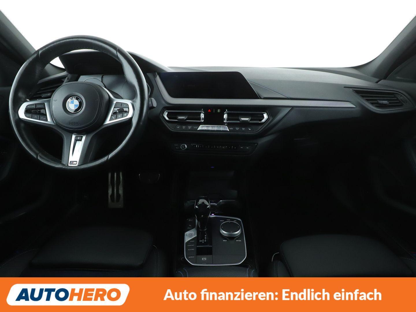BMW 1er 118i M Sport Aut.*NAVI*TEMPO*PDC*SHZ*ALU*