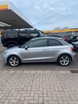 Audi A1 ultra  sparsames schönes pkv - mit Diesel-Antrieb: Sparsame