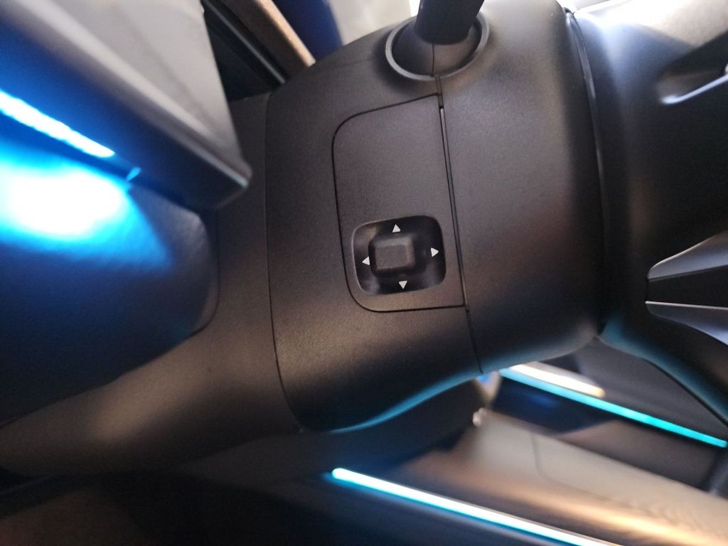 Fahrzeugabbildung Mercedes-Benz E 200 AMG Night Distronic+ Sitzklima LED KeyLess