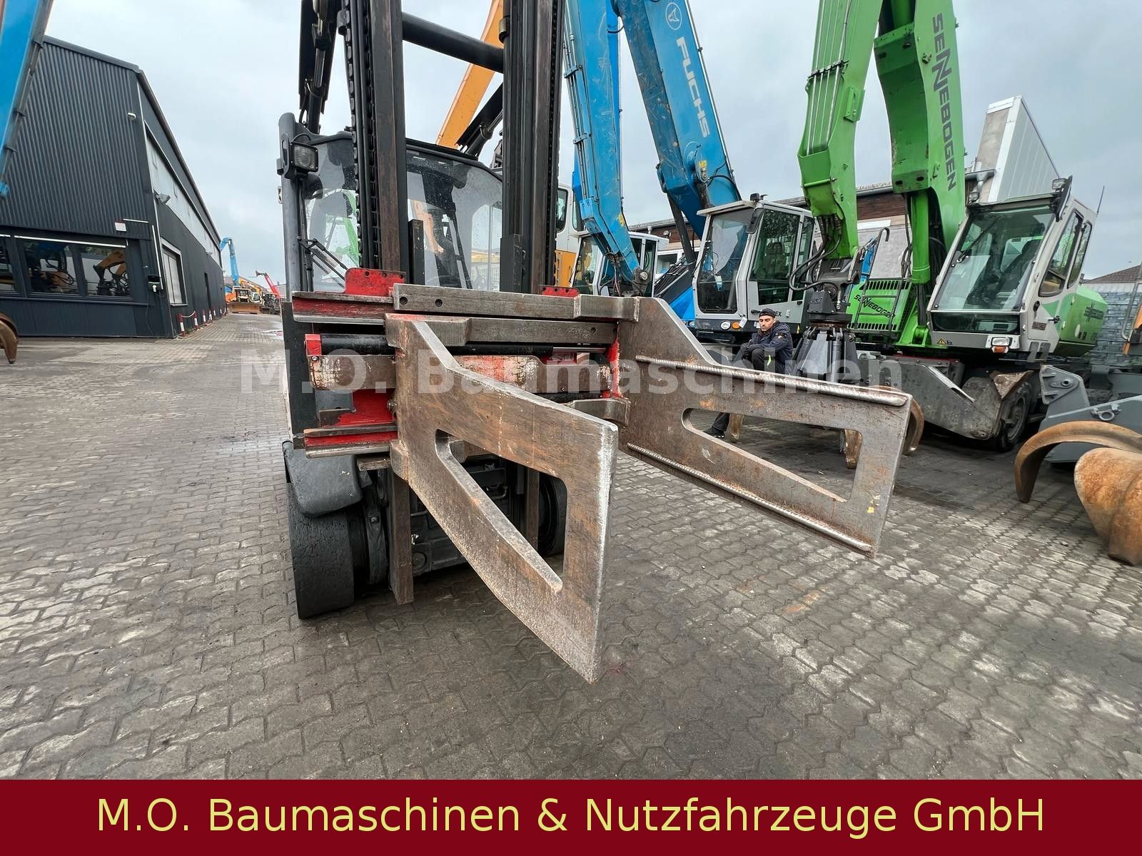 Fahrzeugabbildung Linde H 40 D  /Ballenzange / SS /ZV/ Duplex/4t/4m/