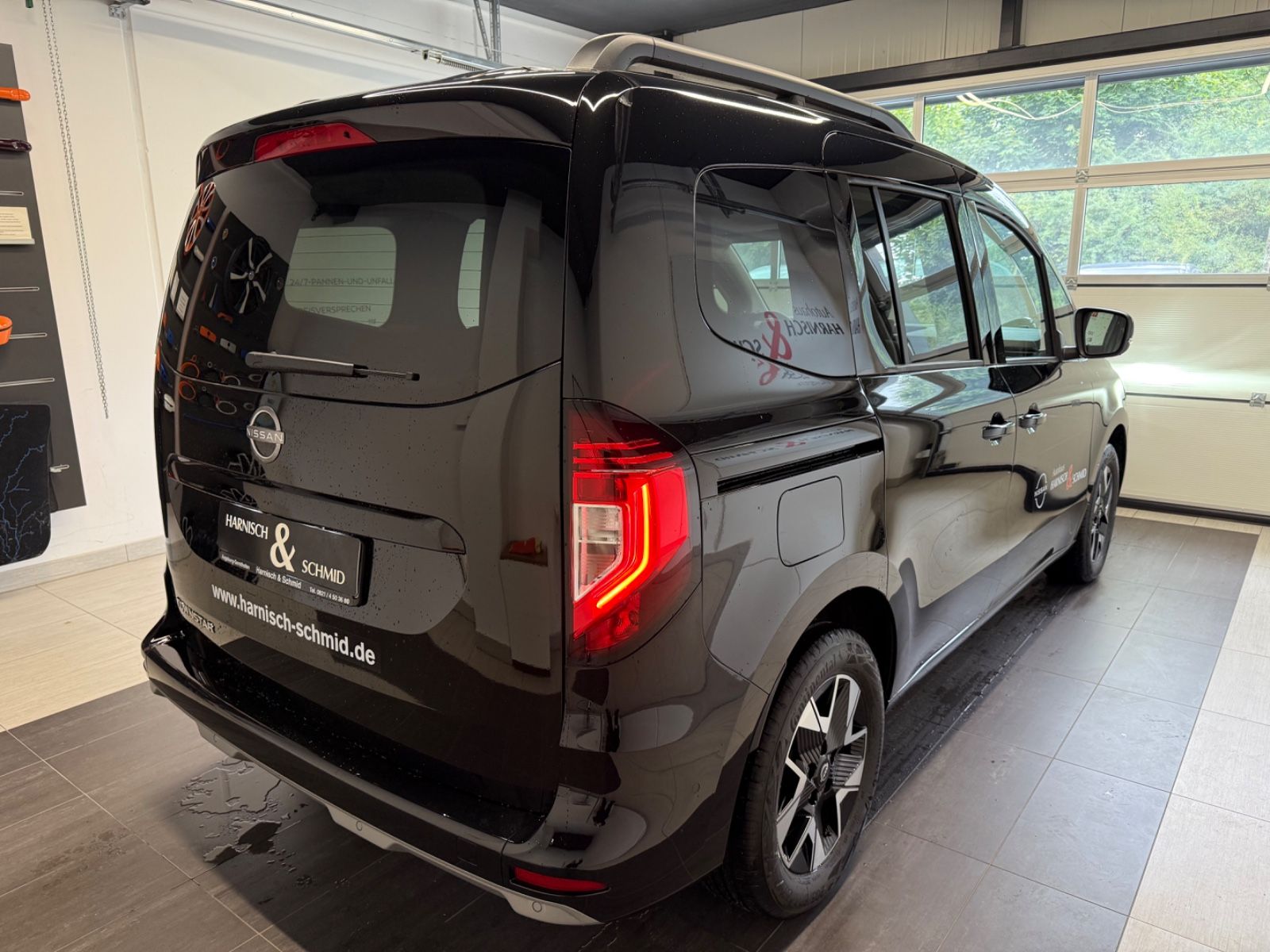 Fahrzeugabbildung Nissan Townstar Kombi L1 Tekna  Automatik 360°Kam. LED