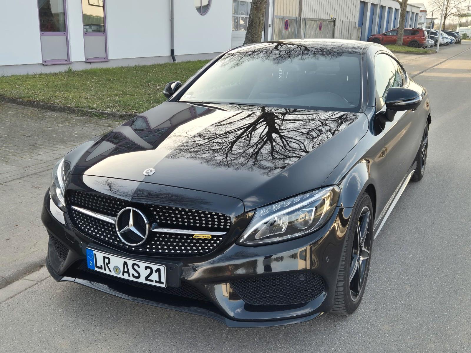 Mercedes-Benz C 300 C Coupe AMG-Line