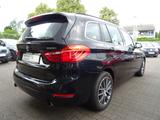 BMW 220 i Gran Tourer Sport 7 SITZE NAVI PDC SHZ AHK - gebrauchte BMW 220 aus dem Jahr 2015