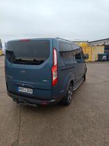 Ford Tourneo Custom - Hybrid (Diesel/Elektro): Kleinbus