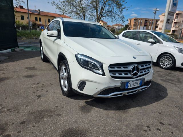 MERCEDES-BENZ Mercedes-benz CLA 200 d 4Matic Automatic Executi