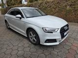 Audi A3 Limousine 1.5 TFSI cod S tronic design  - Audi A3 von privat