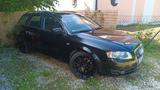 Audi A4 2.0 T FSI quattro Avant -