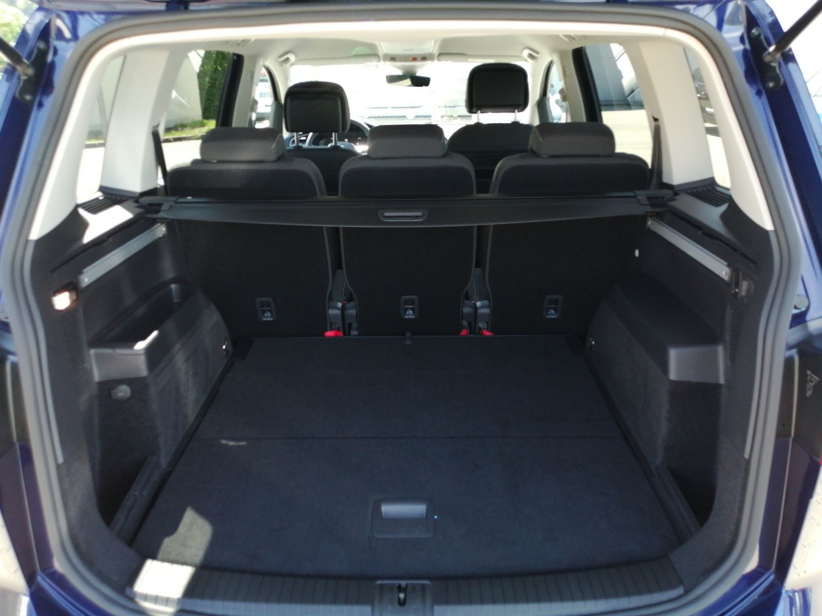 Volkswagen Touran - Bild 18