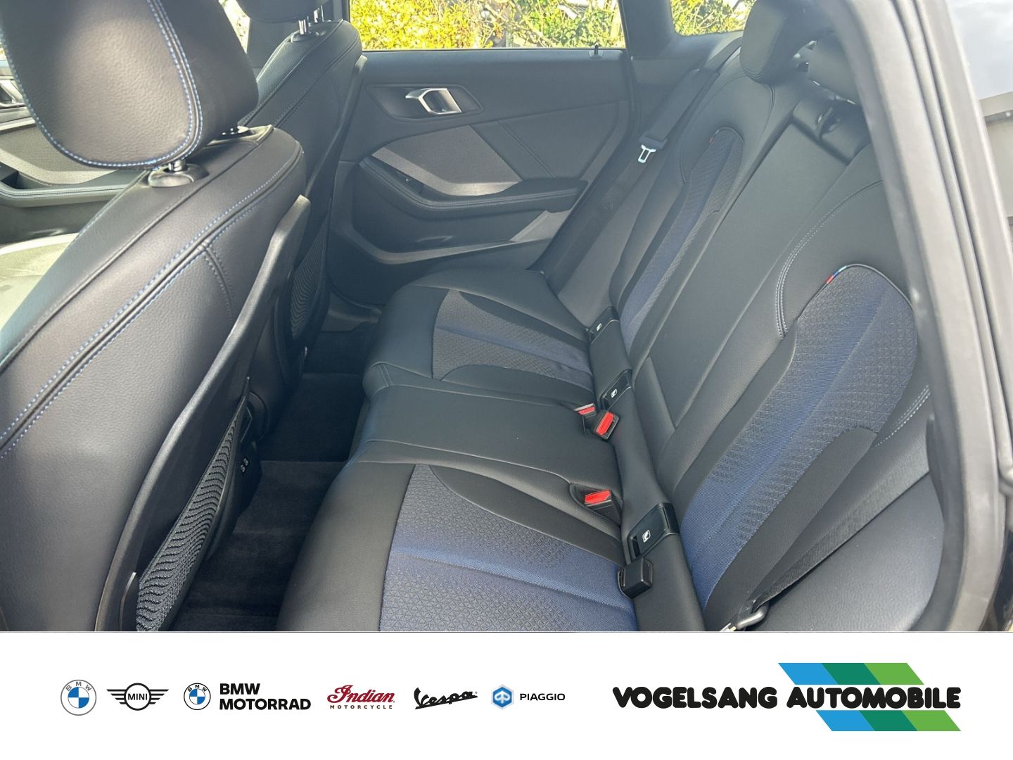 Fahrzeugabbildung BMW 218 Gran Coupe i M Sport Park-Assistent