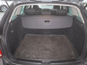 Volkswagen Golf - 11