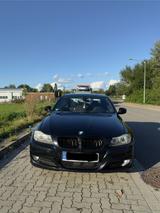 BMW E90 318i - BMW 318: 318i E90