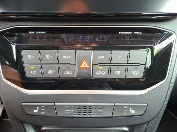KGM Tivoli NOMAD 1.5 Navi°AC°RFK°SHZ°ALU°DAB°CarPlay