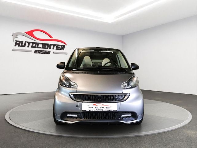 Smart forTwo Brabus Cabrio Navi Tagfahrlicht SHZ 17"Al