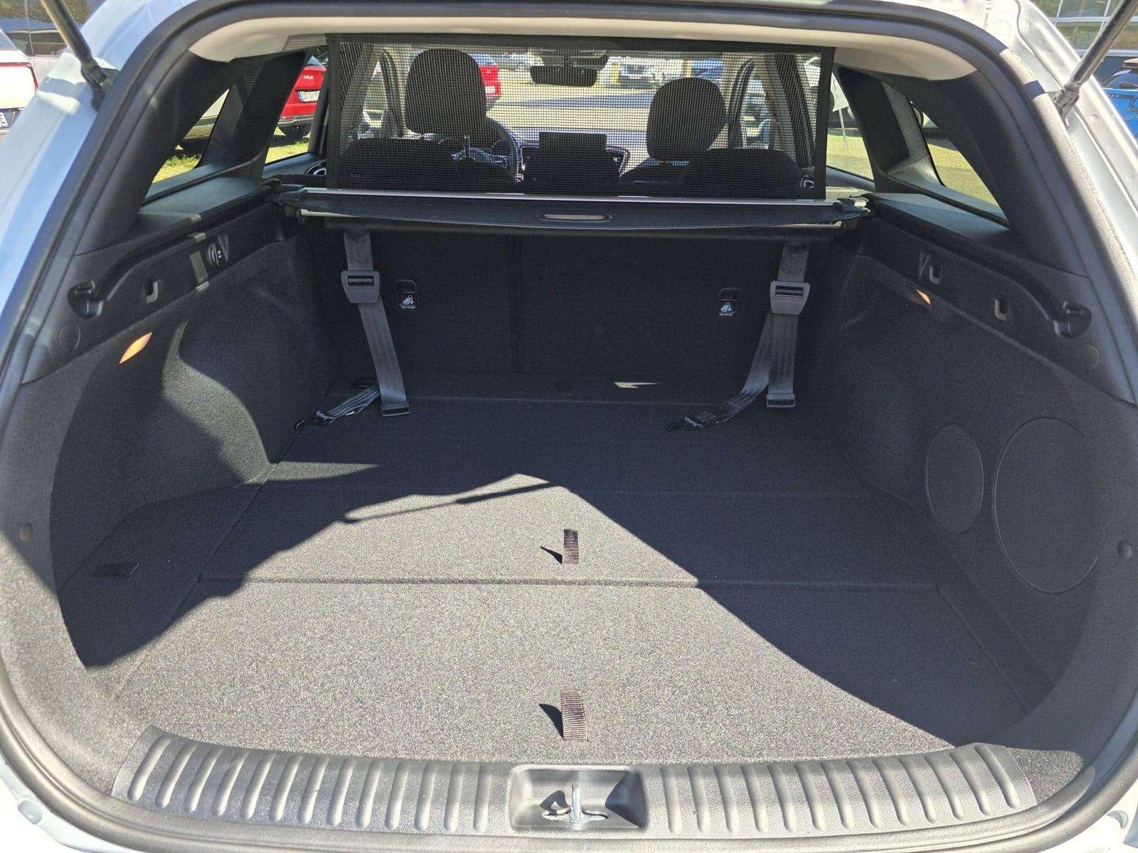 Kia Ceed SW / cee d SW Ultimate 1.0 T-GDI 6MT 100PS 