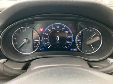 Opel Insignia - 8