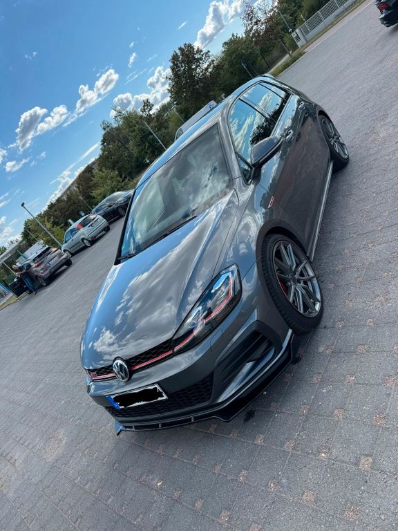 Image of Volkswagen Golf