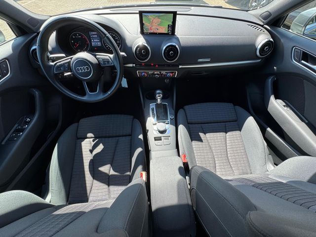 A3 30 TDI Stronic sport Sportback Xenon/SHZ/NAV