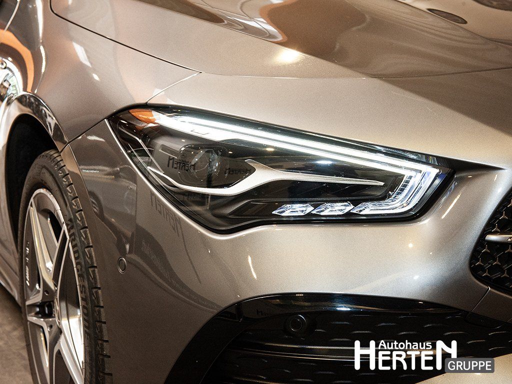 Mercedes-Benz CLA 250 e SB+AMG+PANO+AHK+KEYKESS+R-KAMERA+DAB foto 13
