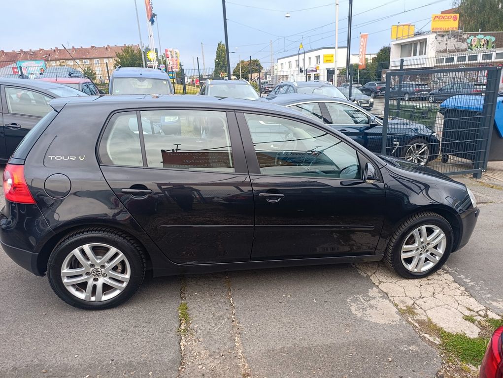 Volkswagen Golf V Lim. Tour*KLIMA-A*PDC*SITZH*TEMPOMAT*ISOF