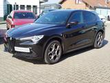 Alfa Romeo Stelvio Sprint Q4 #AssistenzPaket #AppleCarPlay - Alfa Romeo in Mönchengladbach