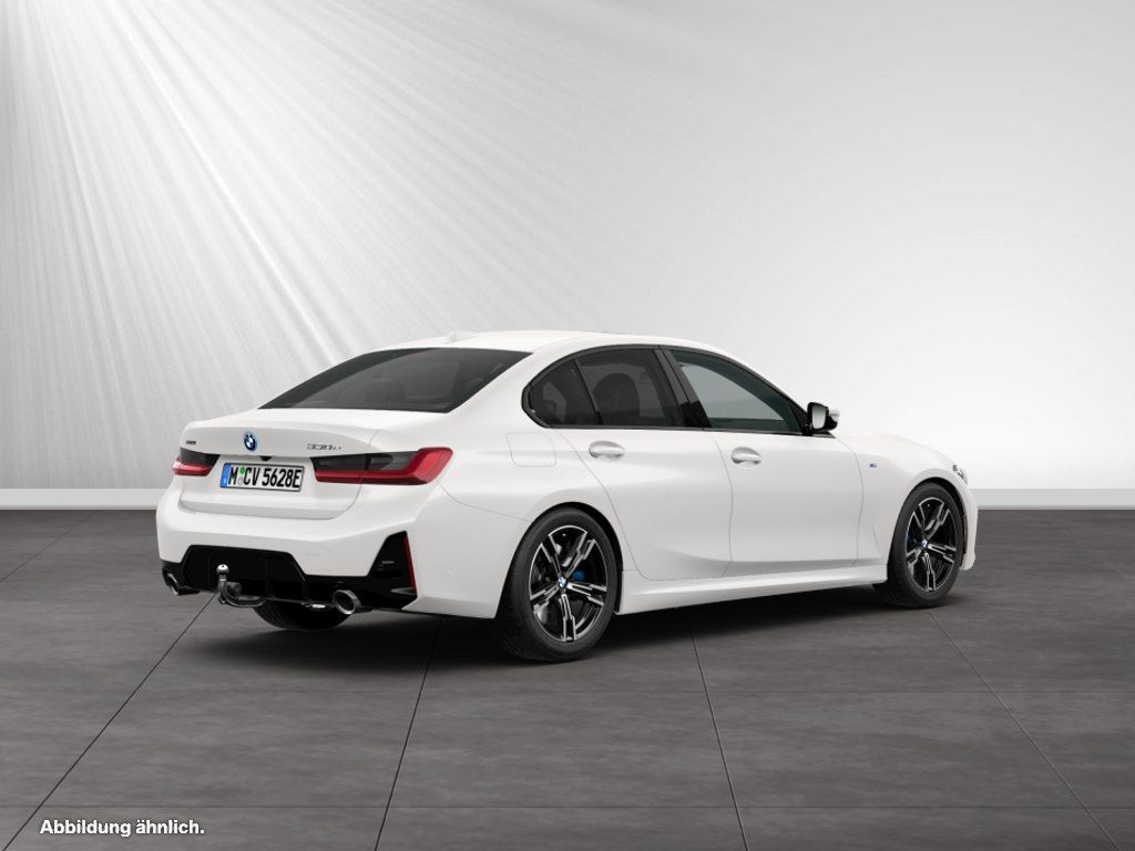 BMW 330 - Bild 2