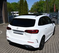MERCEDES-BENZ B 220 d AMG Line PANO LEDER AUTOM 360°CAM LED