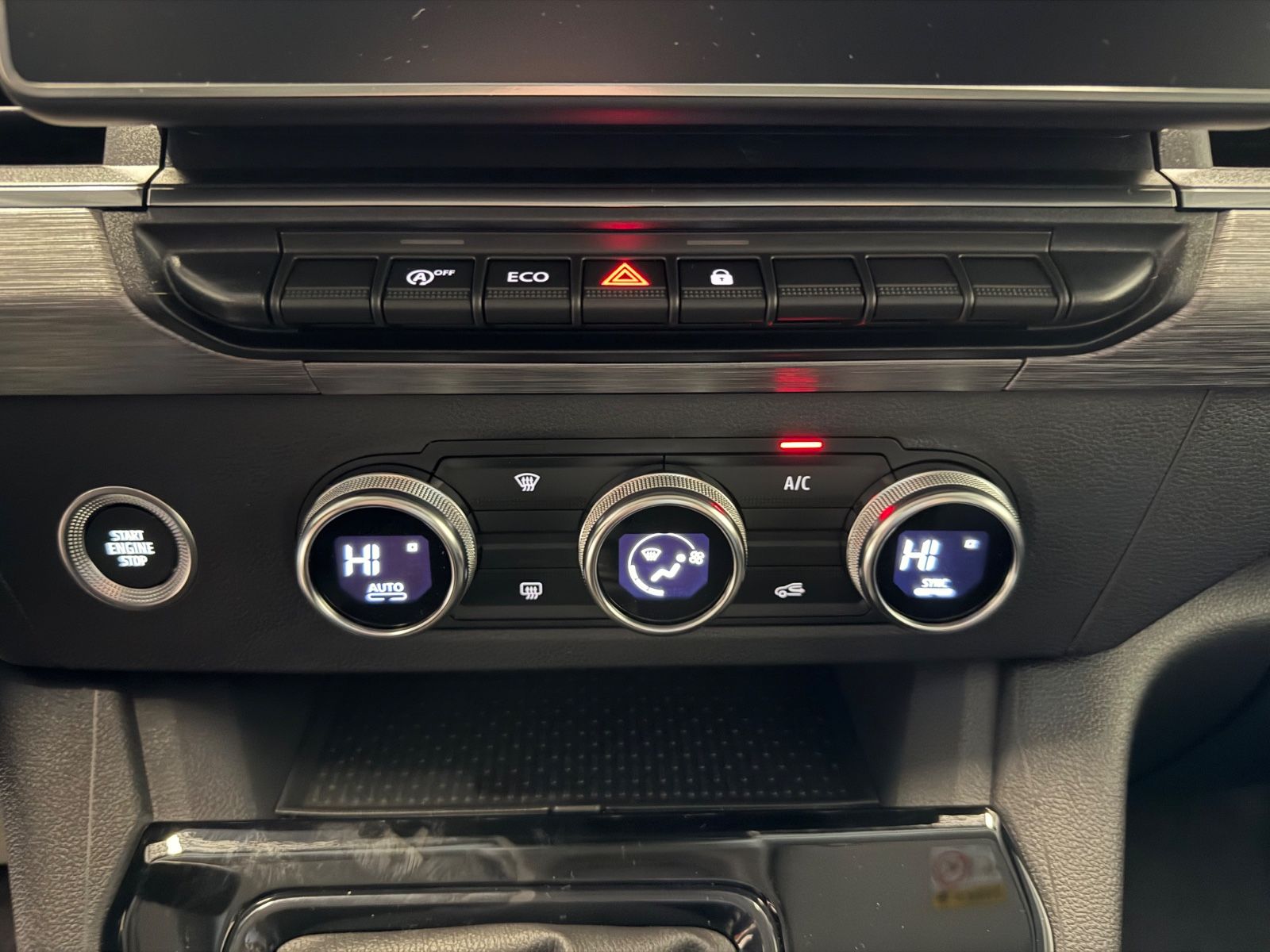 Fahrzeugabbildung Nissan Townstar Kombi L1 N-Connecta - Design-Paket