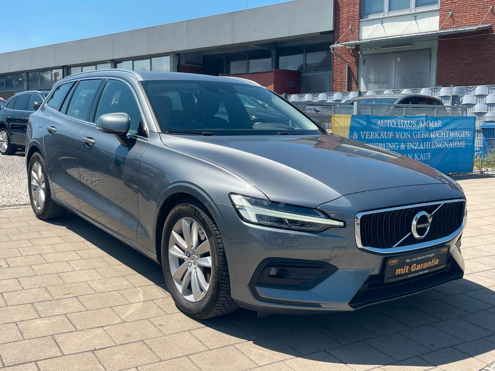 Volvo V60 Kombi Momentum Pro