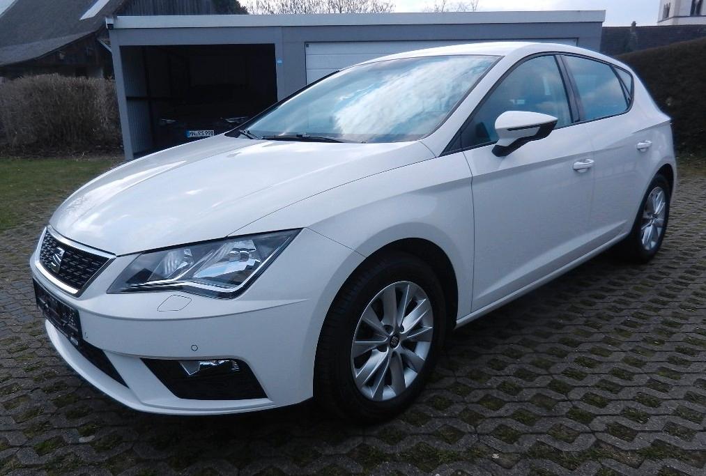 Seat Leon Style Navi PDC Tempom. Sitzheiz.8xAlu