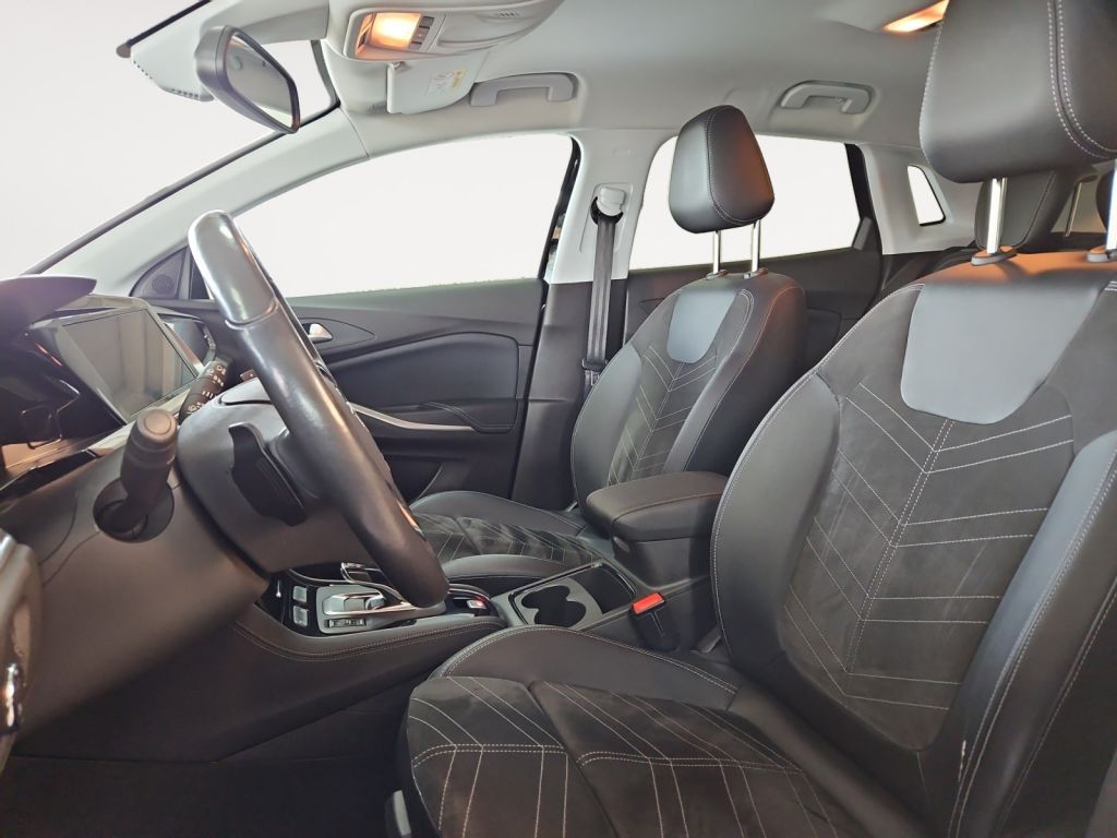 Fahrzeugabbildung Opel Grandland 1.2 DI Automatik Elegance