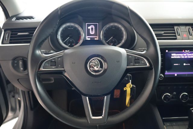 Skoda Octavia Combi Style Automatik LED Pano PDC