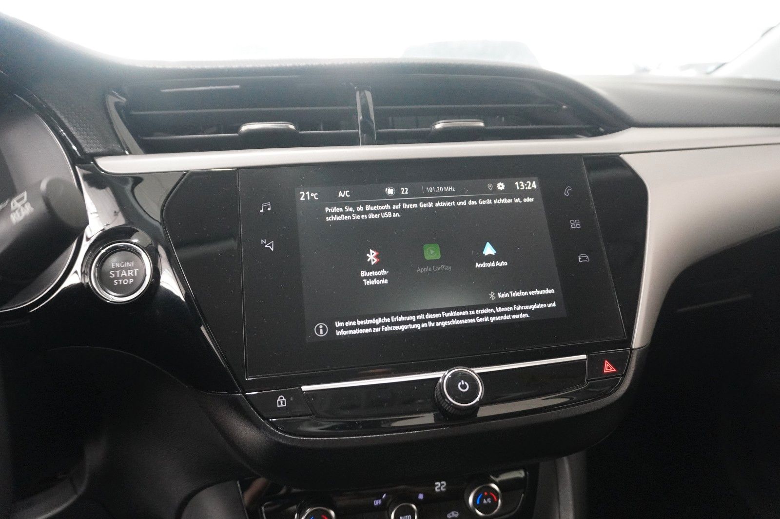 Fahrzeugabbildung Opel Corsa-e F EDITION 7KW NAVI/VIRT/TEMP/DAB/WÄRMEP.