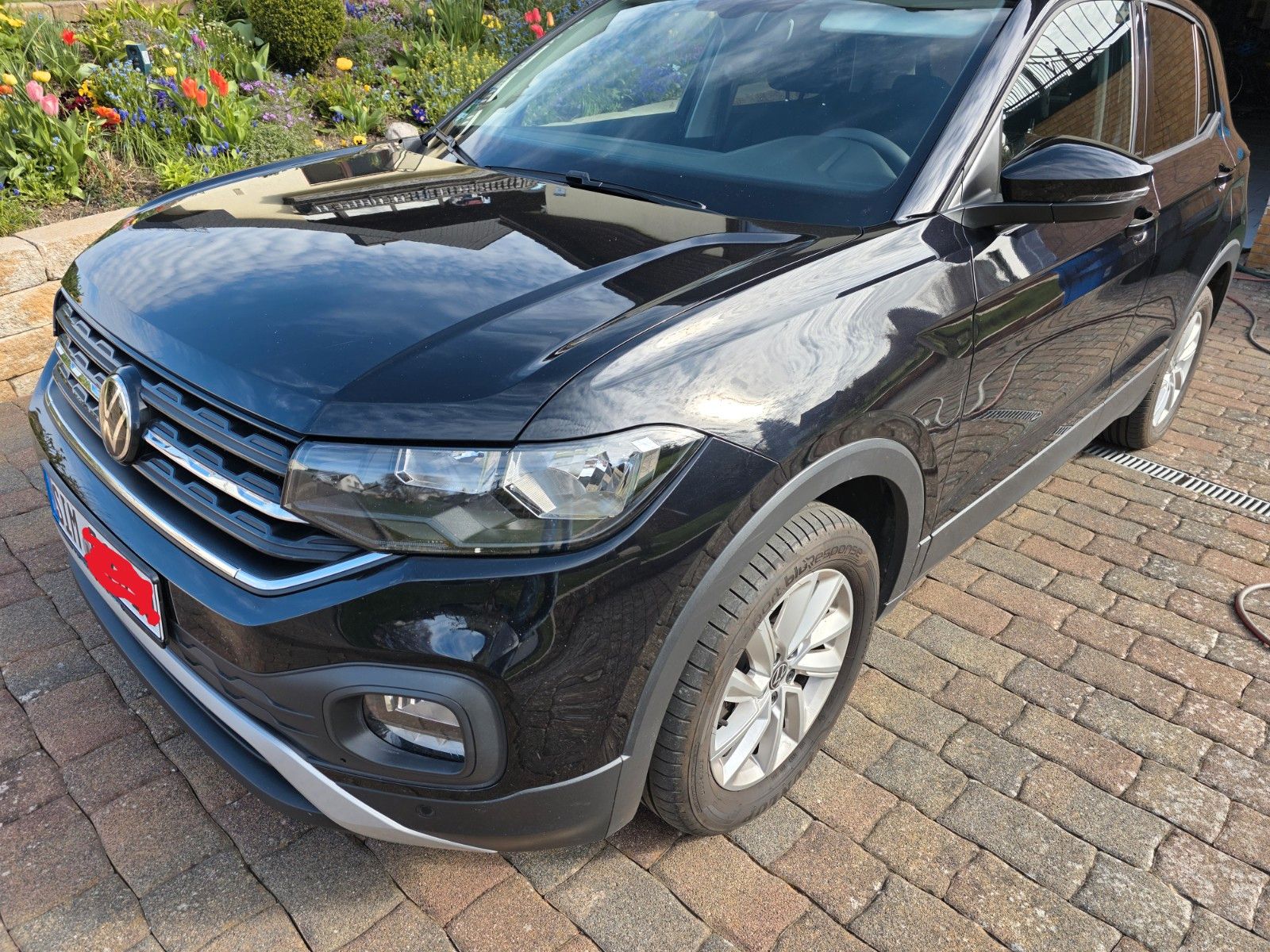 VW T-Cross 1.0 TSI *Life* AHK SHZ Klima ACC App-Con