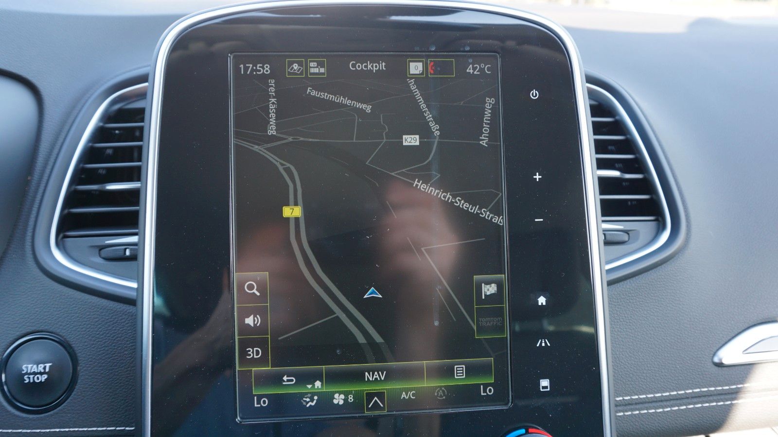 Fahrzeugabbildung Renault Renault Scenic IV Grand Techno, Kamera, LED
