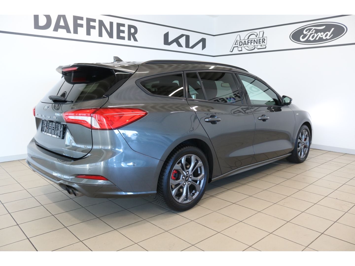 Fahrzeugabbildung Ford Focus Turnier ST-Line Automatik LED Kamera
