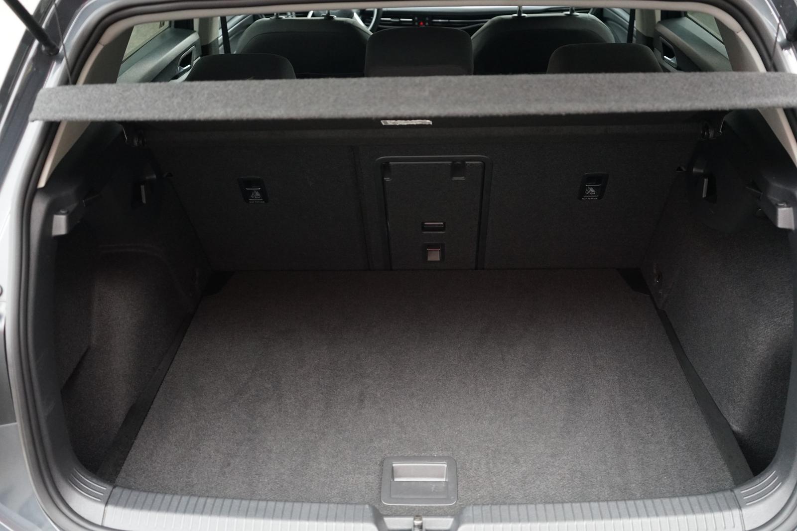 Volkswagen Golf VIII 1.5 TSI Life LED Navi Sitzheizung DAB, миниатюра 9
