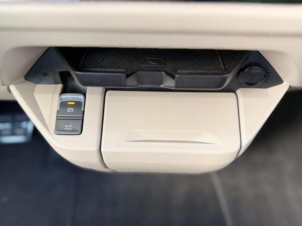 Volkswagen T7 Multivan Style Standheiz.AHK,LED