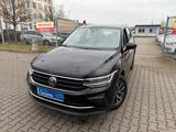 Volkswagen Tiguan 1.4 TSI Life eHybrid*GTE**NAVI*LED*ACC*** - VW Tiguan Gebrauchtwagen in Frankfurt