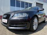 Audi A3 Sportback 1.6 75kW 102PS Attraction/SHZ/Klima - Audi: A10