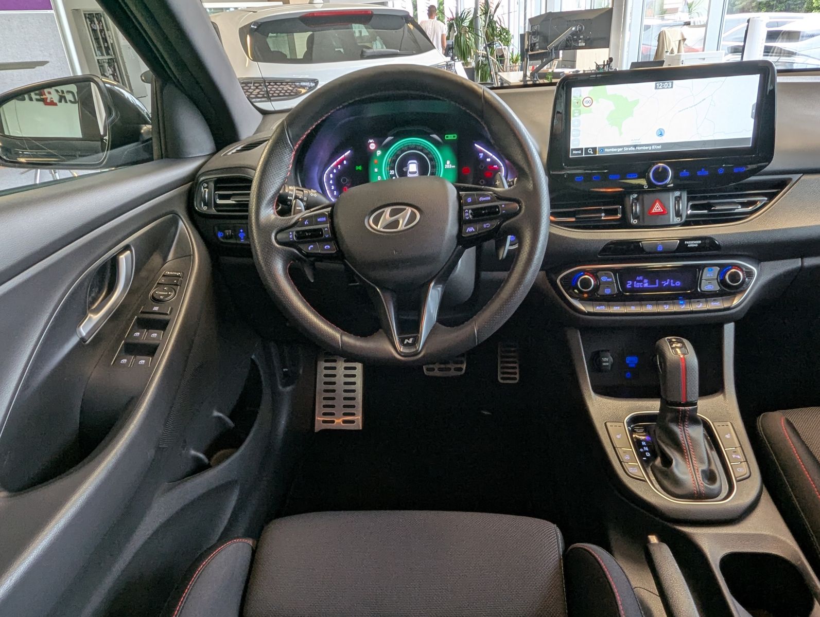Fahrzeugabbildung Hyundai i30 1.5 T-GDI DCT N-Line LED Cam Pano Keyless 18