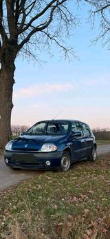 Renault Clio 2 1,6 16V - Renault Clio aus 2000: 1.2
