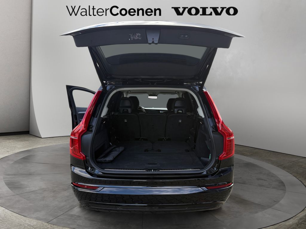 VOLVO XC90 T8 AWD Plug-in Hybrid Plus Dark AHK semi el VOLVO XC90 T8 AWD Plug-in Hybrid Plus Dark AHK semi el
