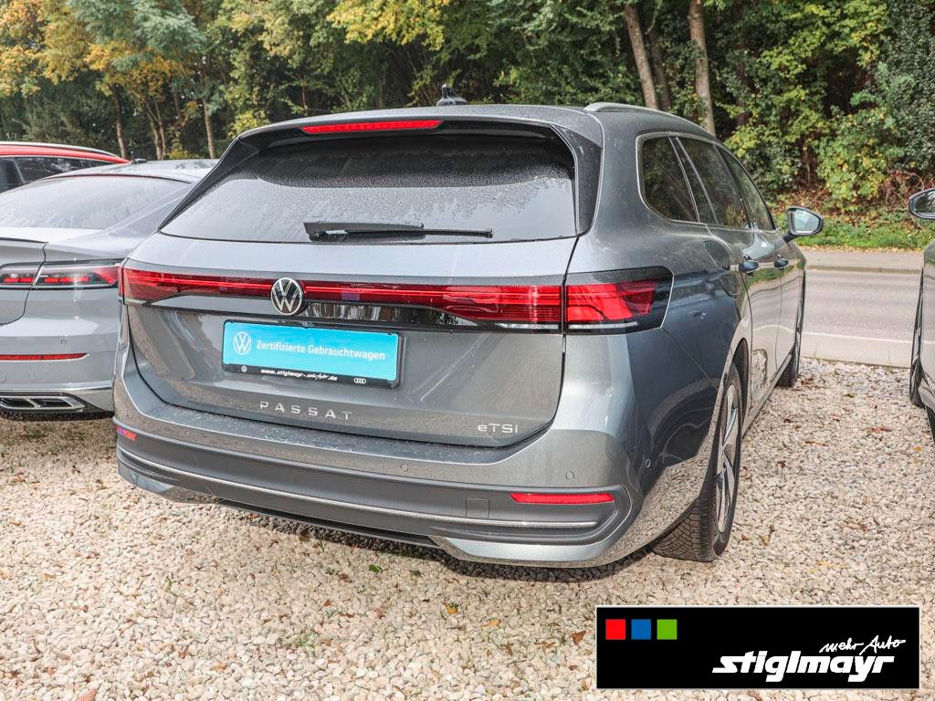 Volkswagen Passat Variant - Bild 3