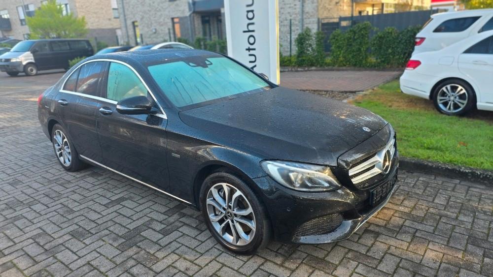Mercedes-Benz C 350 e Hybrid Plus Sedan Limousine AMG Line