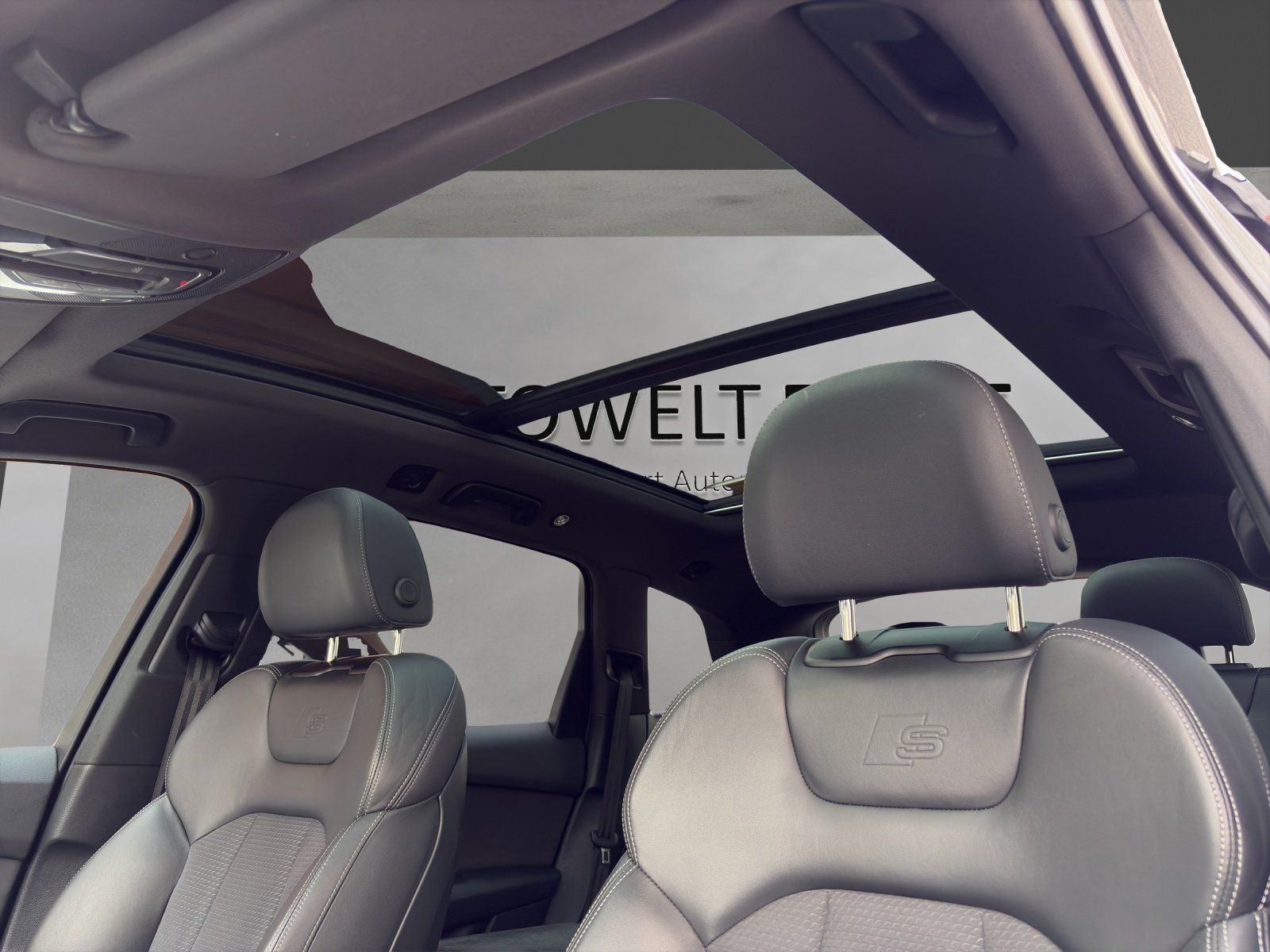 Fahrzeugabbildung Audi Q7 50 3.0 TDI quattro S-line+/PANO/AHK/KAMERA/7S