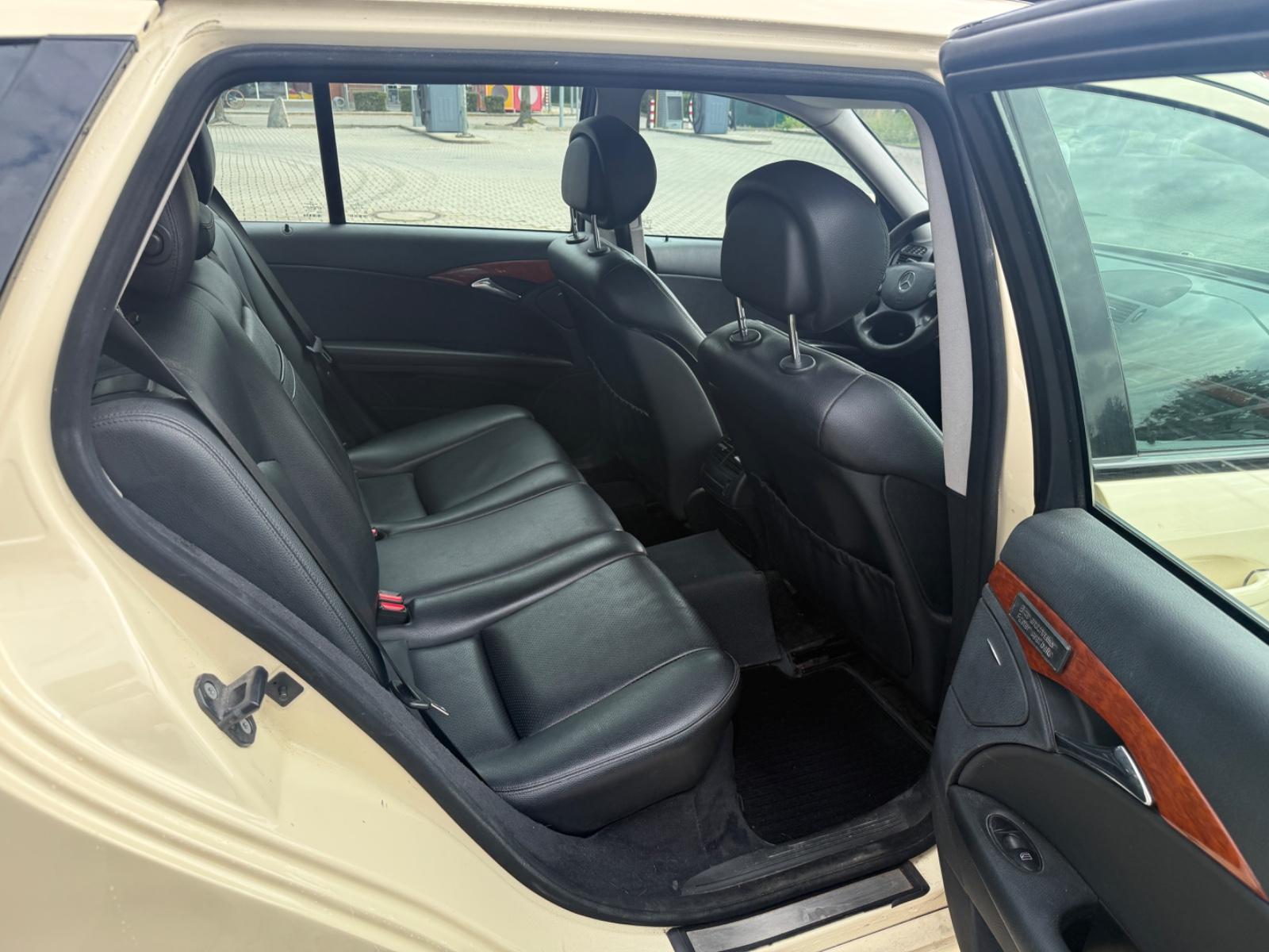 Mercedes-Benz E 220 CDI T-Modell*TAXI*1HAND*AUTOMATIK*LEDER