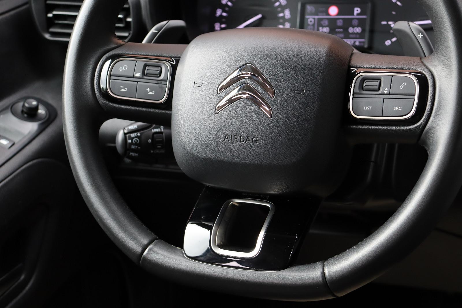 Citroën Berlingo 1.5 HDi MPV Feel M Aut. LED 360° 1.Hand