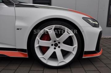2025 AUDI RS6 photo 4